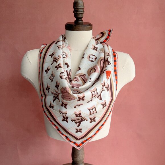 Louis Vuitton Silk Scarf - Picture 7 of 8
